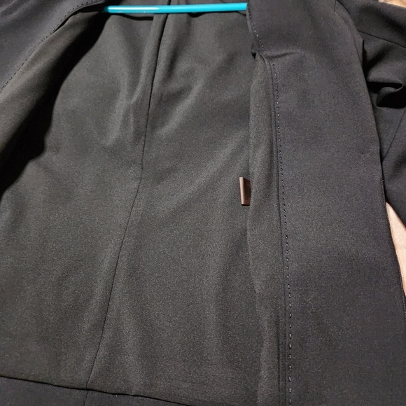 ELIE TAHARI - Black Alma Jacket - Picture 5 of 8